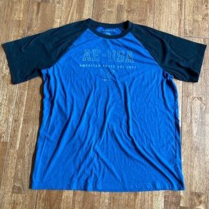 American Eagle Tee Shirt, like new no tears
